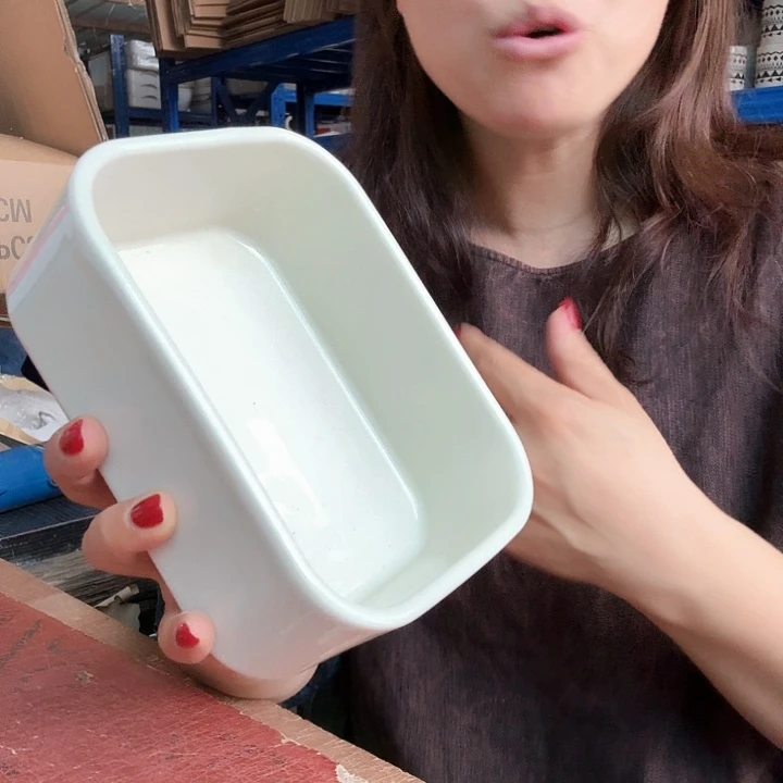 白色白底盒子微瑕