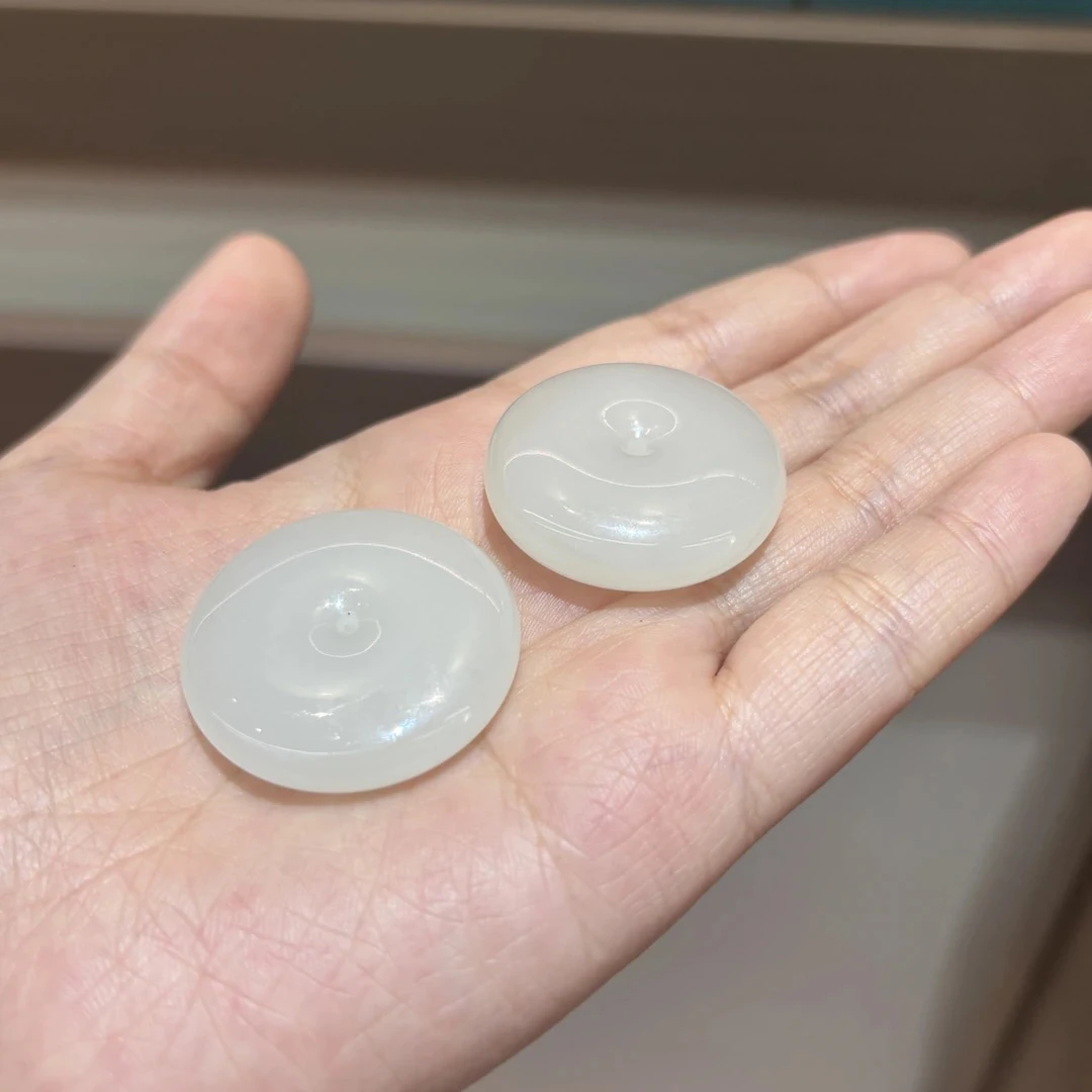 111418jm 和田玉青海料平安扣多样性发其一