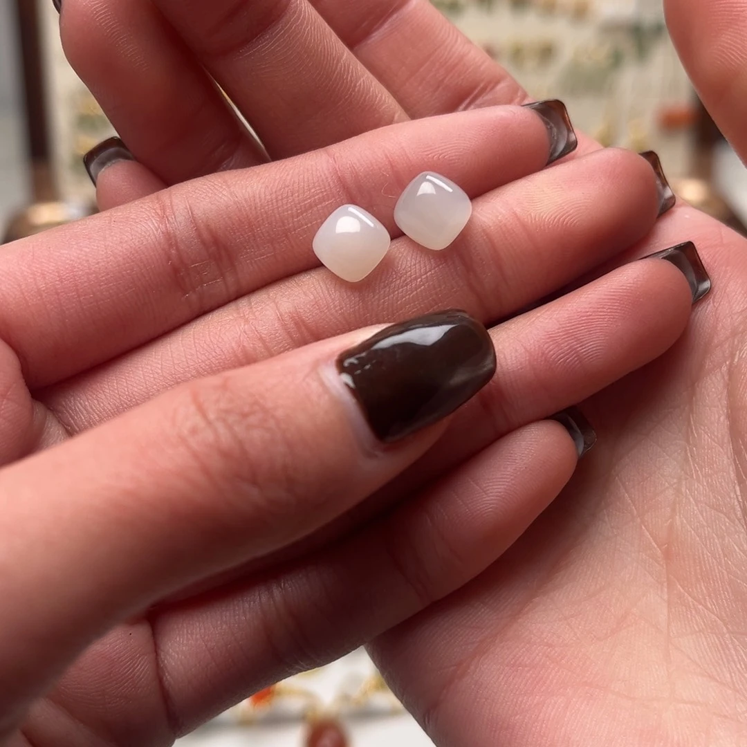 和田玉银S925镀金镶嵌耳坠