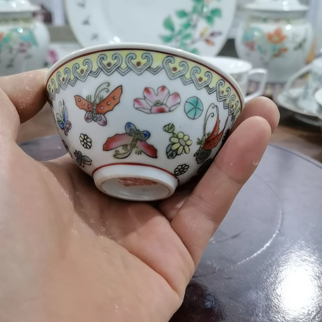 当代景德镇陶瓷工艺品百*園