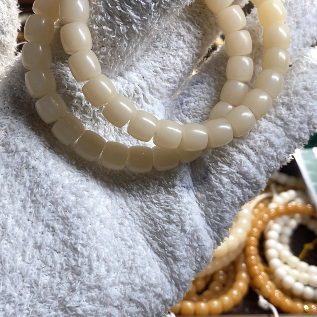白玉菩提手串G****N菩提根