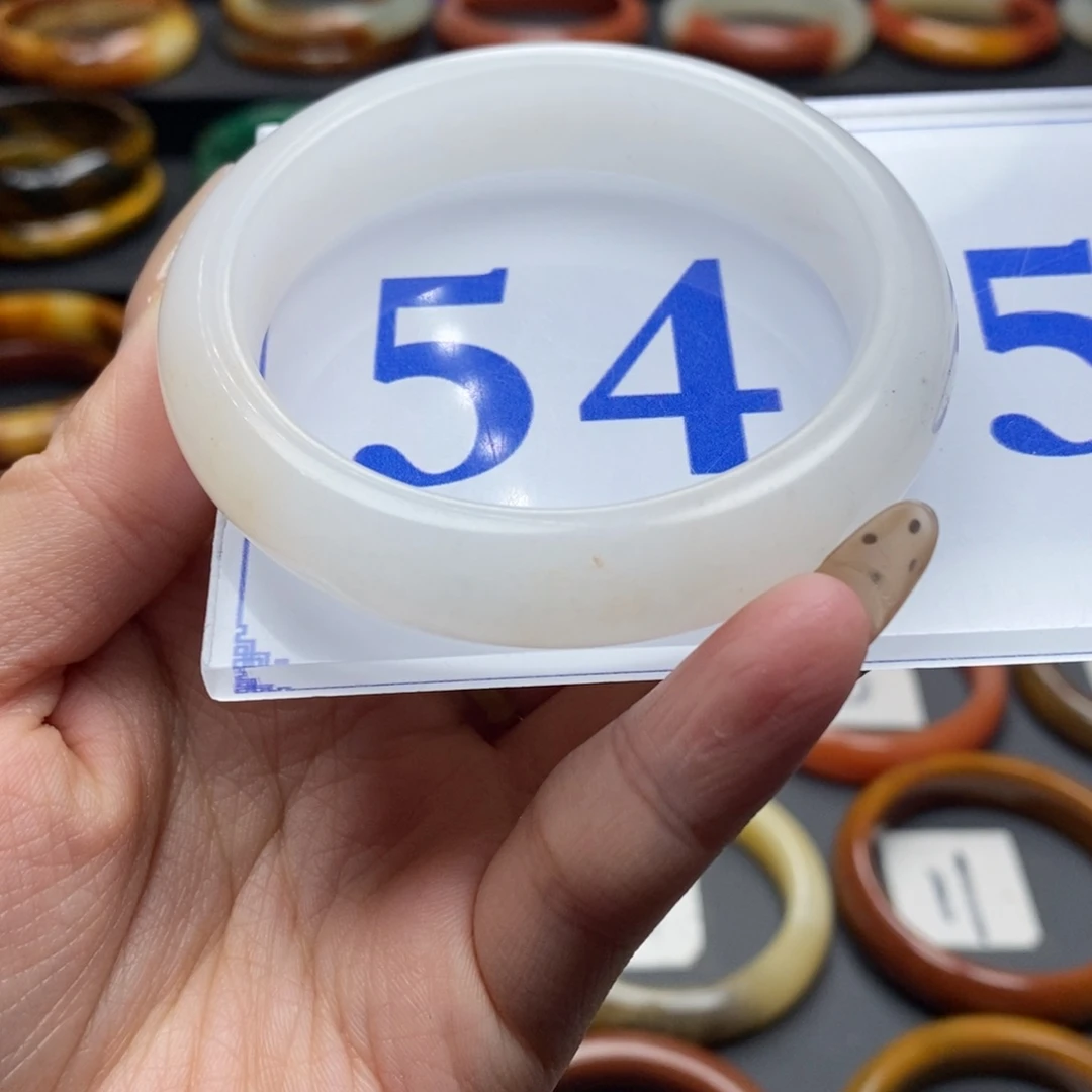 石英质玉（黄龙玉）手镯未镶嵌