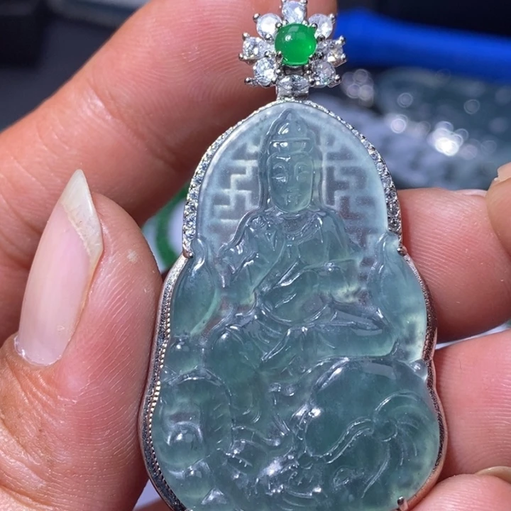 翡翠未镶嵌颈饰天然翡翠