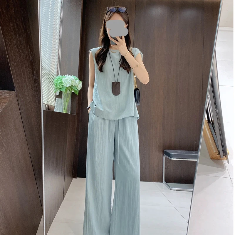 松弛感穿搭套装2025新款女装夏季高级感蓝色无袖上衣阔腿裤两件套
