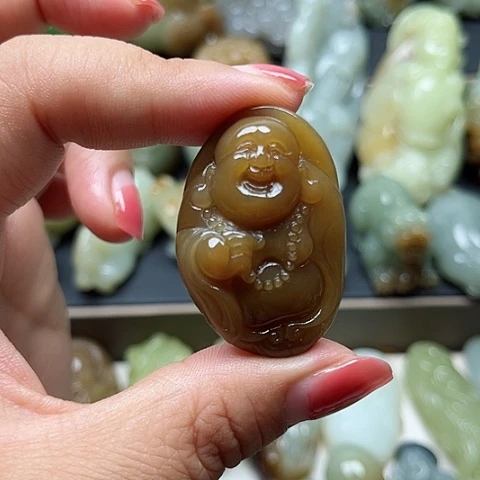 和田玉未镶嵌颈饰梦