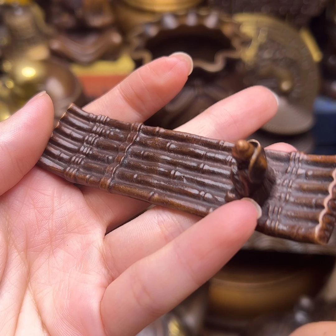 铜器摆件老王直播间