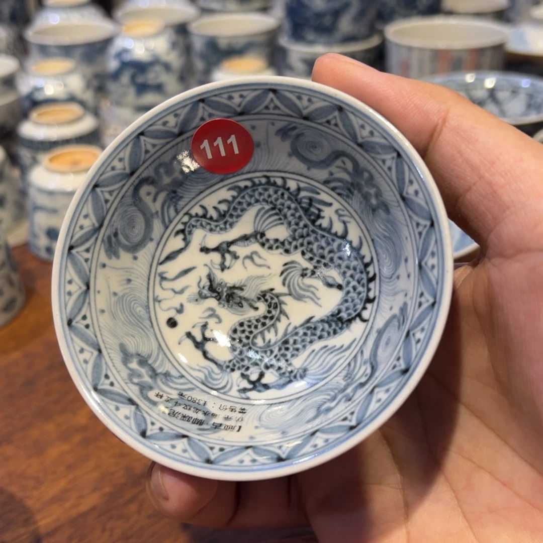 杯乌*卡顽古手工手绘作品