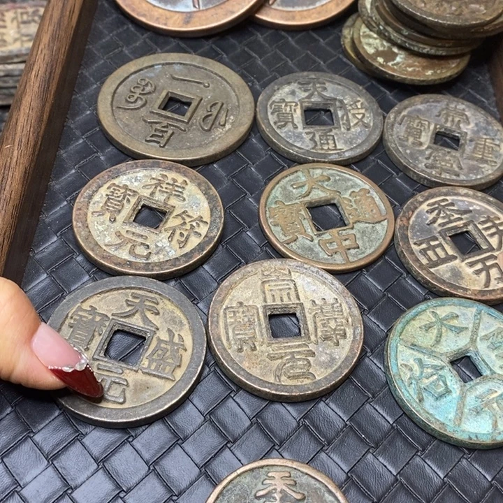 怀***衿锌合金工艺品88888888888888