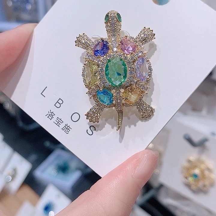 铜合金锆石小乌龟胸针