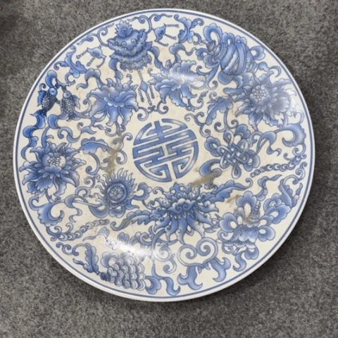 盘子瓶子手工手绘