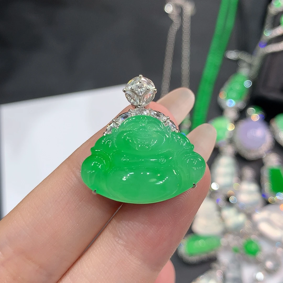 翡翠18K金镶嵌颈饰木那冰胶甜绿佛公 48小时鉴赏期