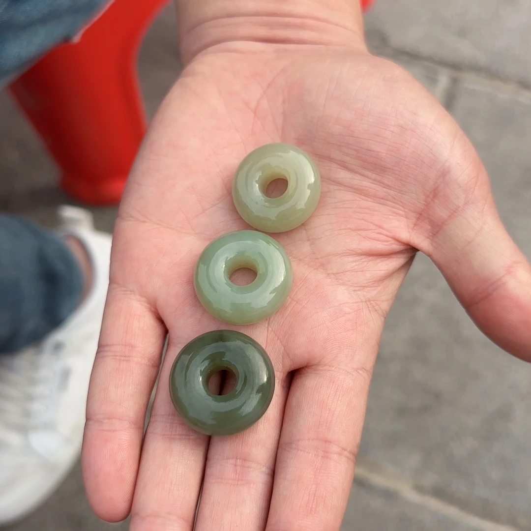 颈饰未镶嵌和田玉多样性发怕一发一