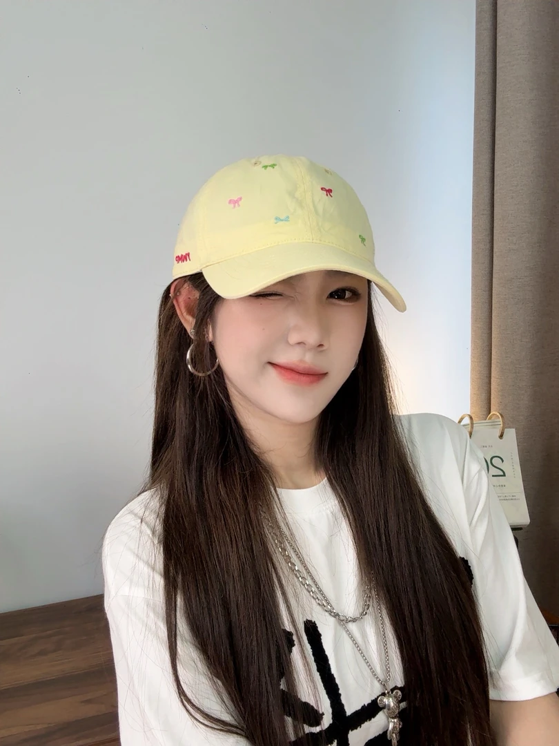 马卡龙色系蝴蝶结刺绣大头围软顶显脸小棒球帽女时尚百搭韩版