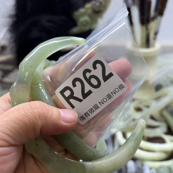 蛇纹石玉发饰合金