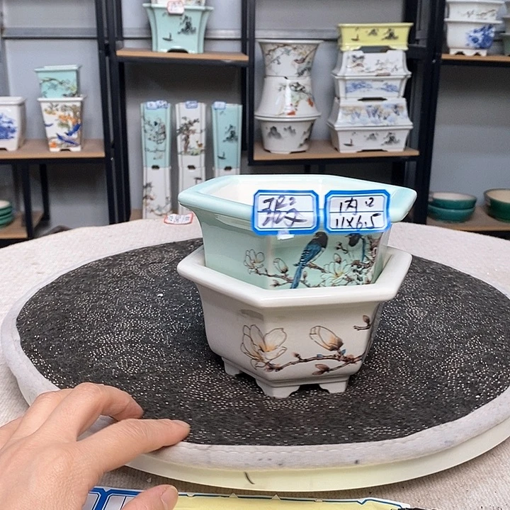 紫砂的花盆很漂亮11