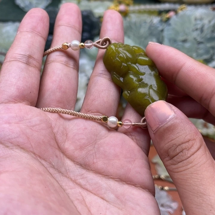 未镶嵌蛇纹石玉项链