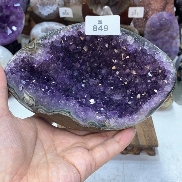 未镶嵌水晶大型摆件（非配饰）