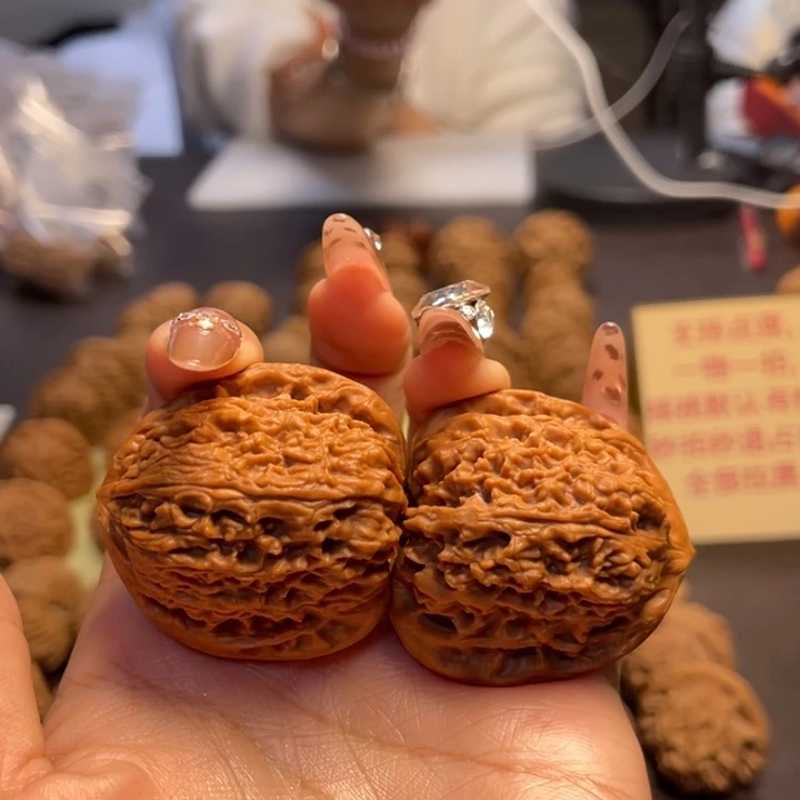 文玩核桃把件39南疆石333