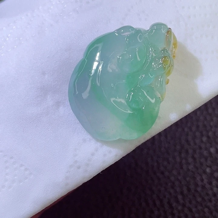 未镶嵌定制翡翠翡翠