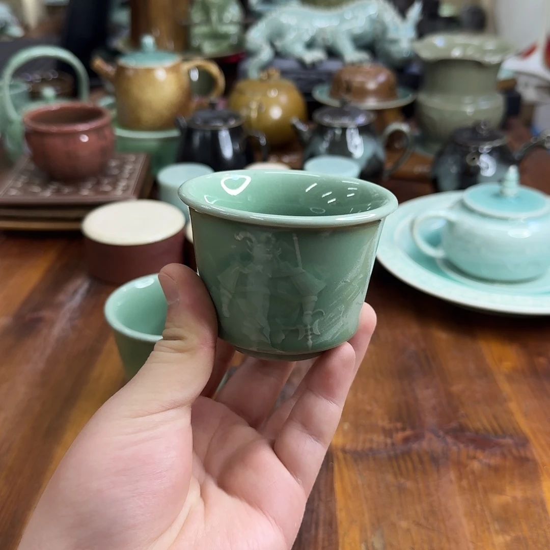 小仲龙泉青瓷微瑕4924