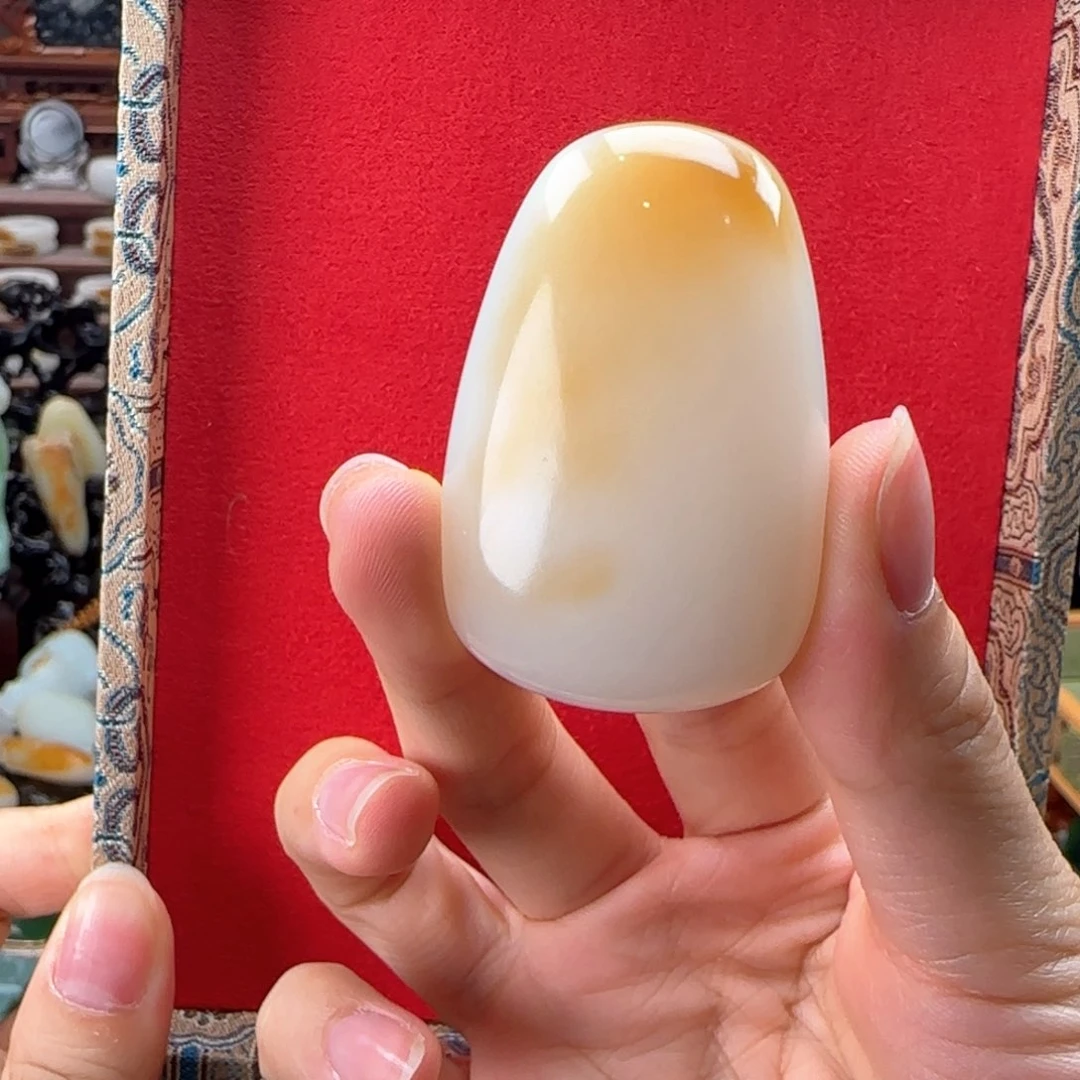 和田玉（糖玉）未镶嵌挂件福*定制款不退不换