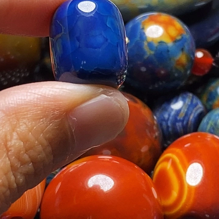 德***包未镶嵌颈饰玛瑙/玉髓