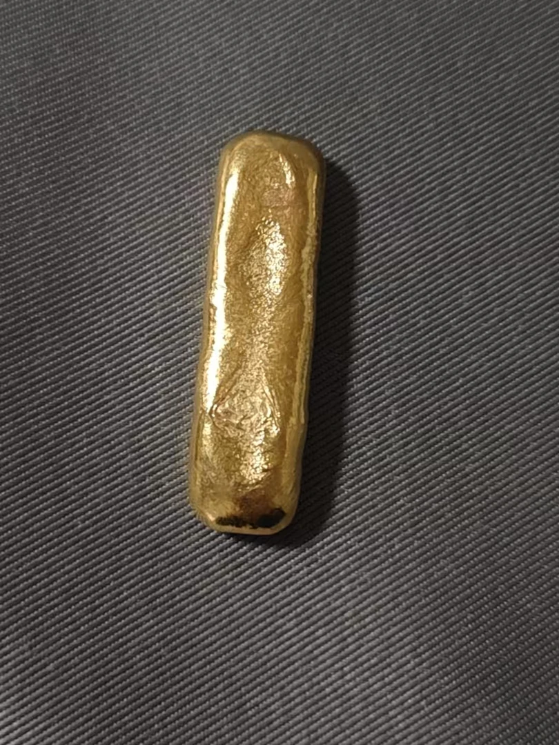 （质检发货）轻奢经典百搭黄色摆件ys92731