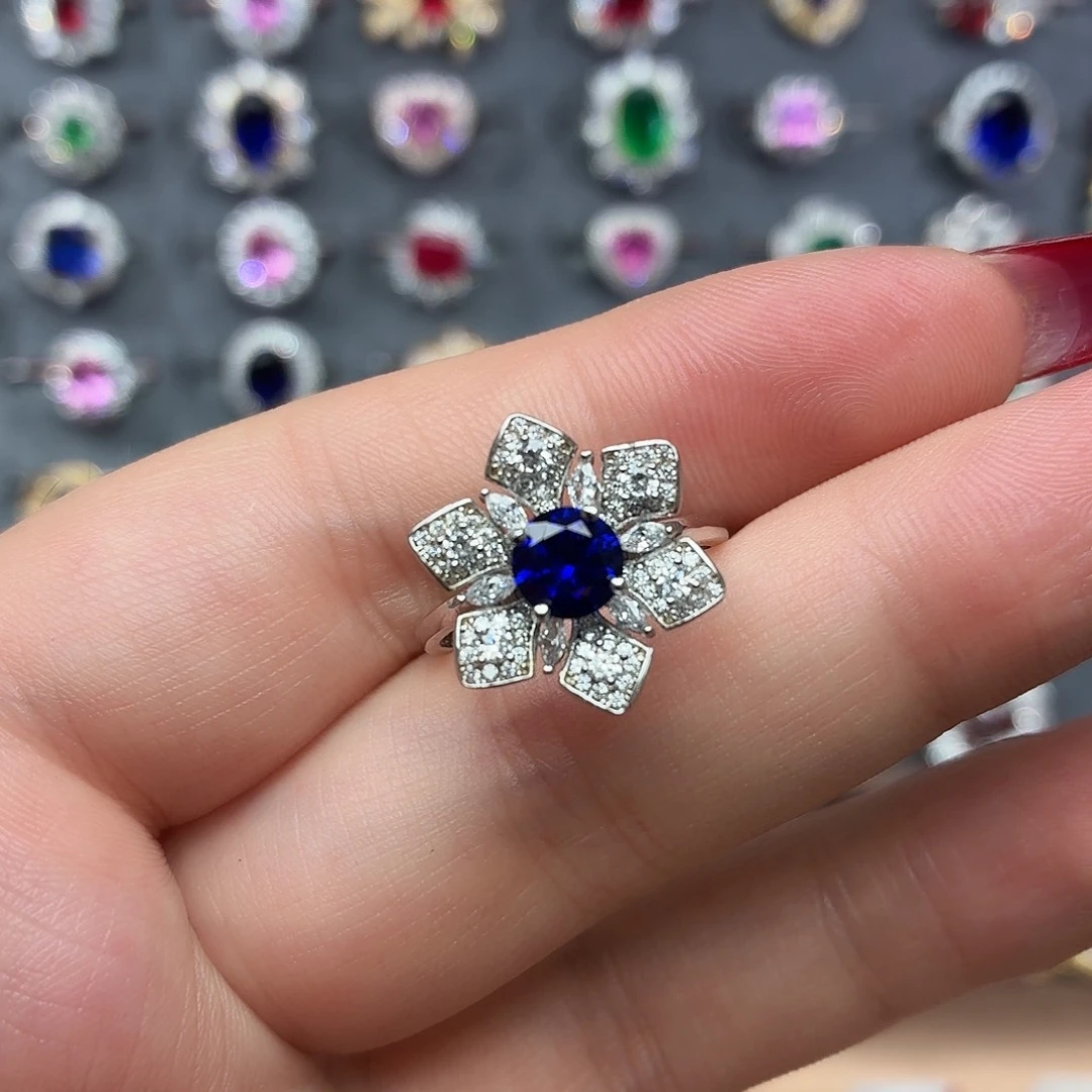 925银培育皇家蓝色宝石