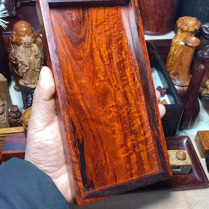 檀香紫檀（小叶紫檀）水波盘子