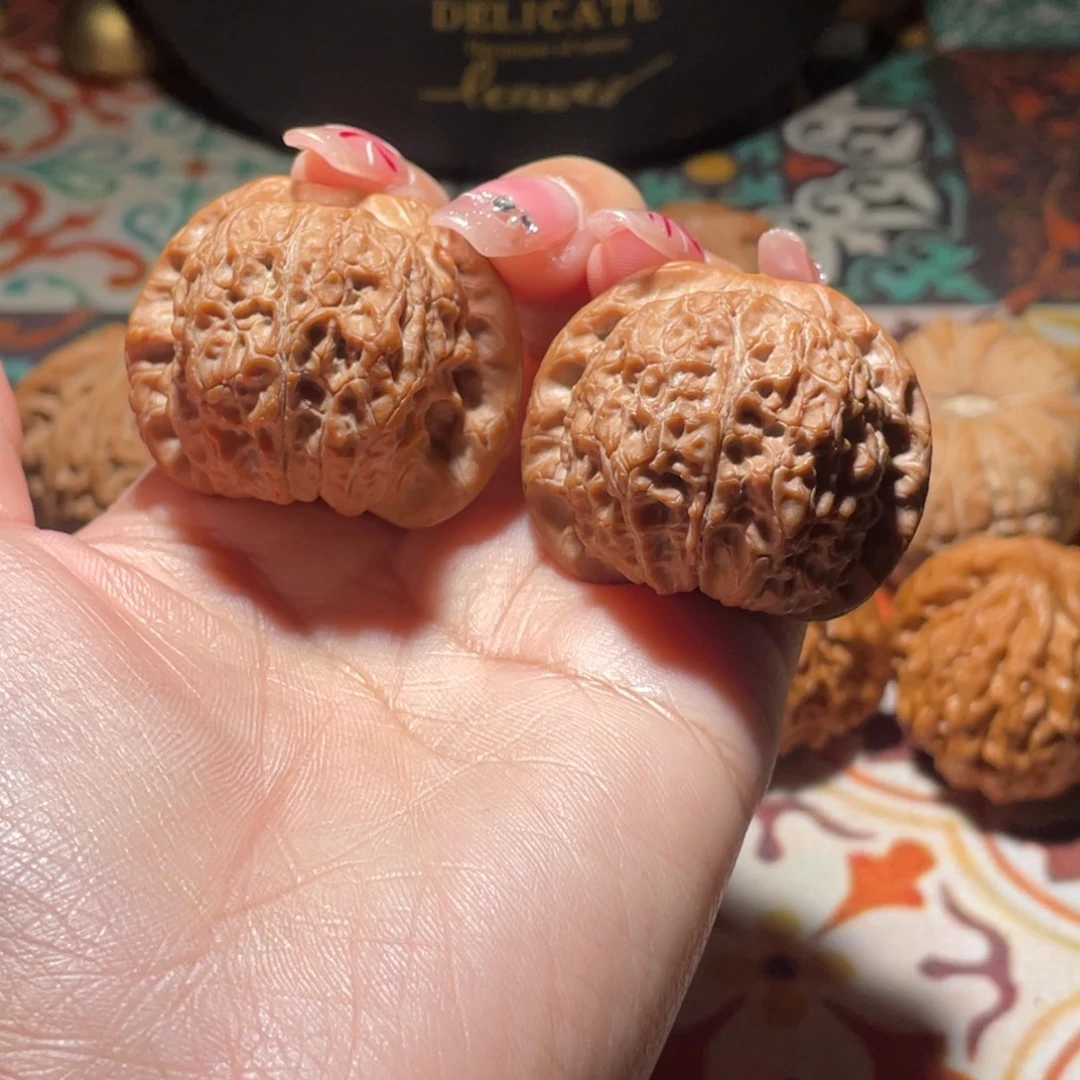 淡***调核桃手串/手链39血麒麟