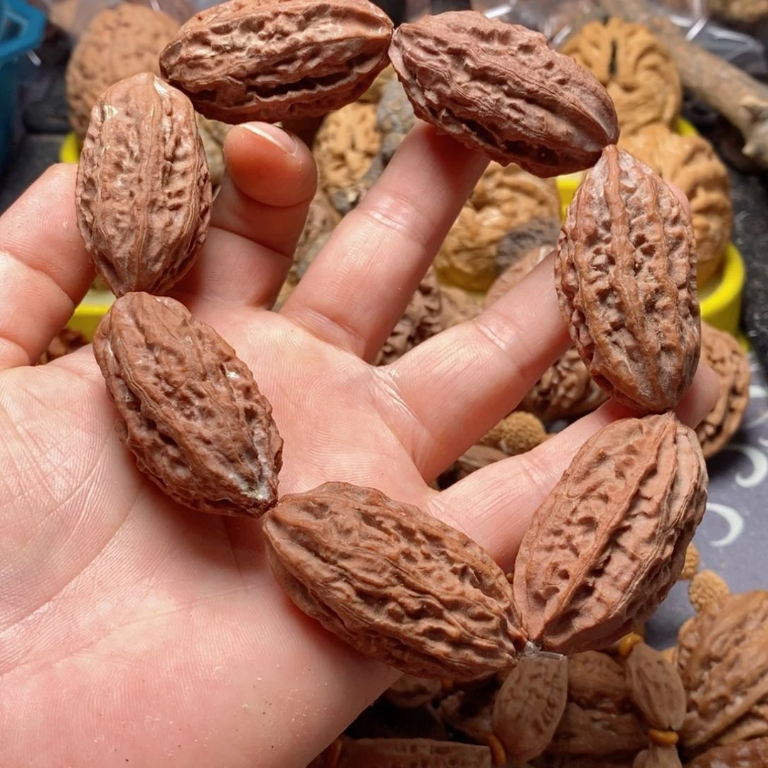 文玩核桃吊坠瑕疵84