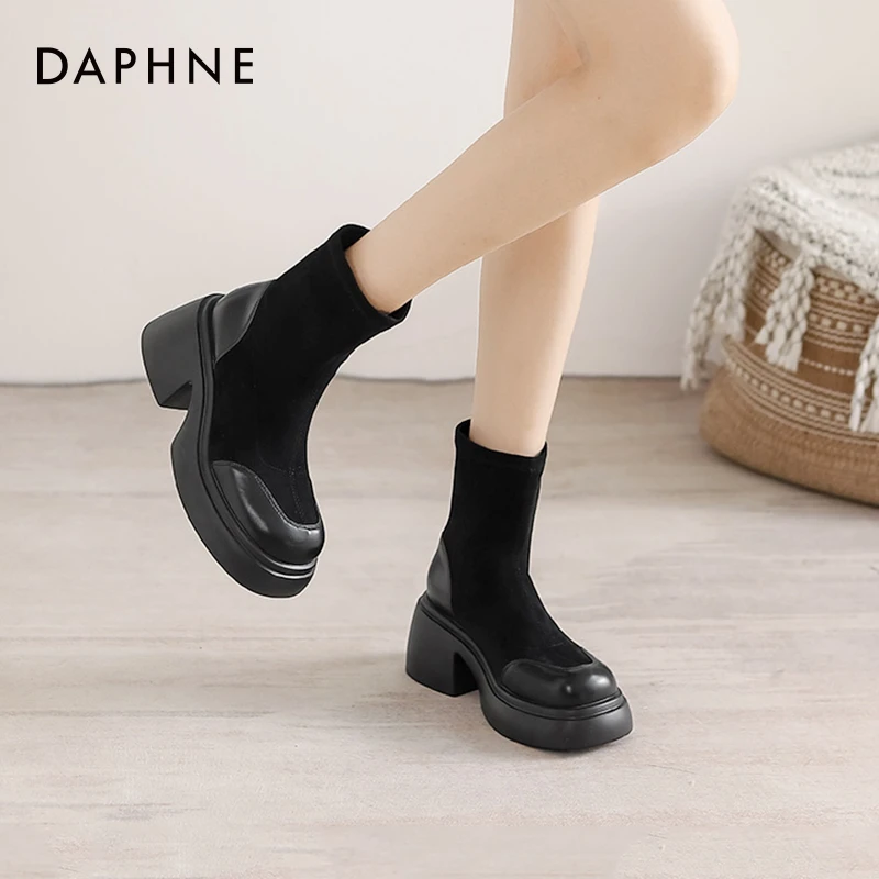 达芙妮马丁靴女2025新款初秋高跟短靴女弹力瘦瘦靴厚底袜靴子女靴