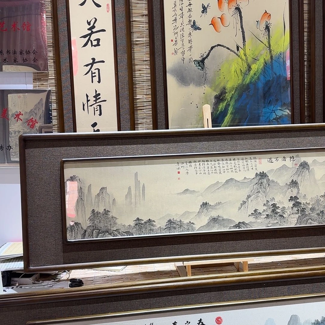 国画真人手绘作品