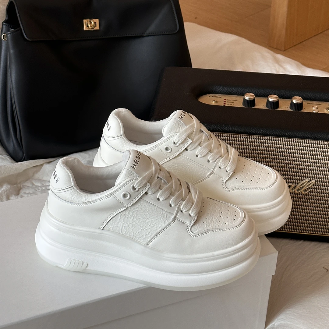 BAO/宝小姐百搭潮流休闲板鞋2025春季新款厚底时尚系带小白鞋592