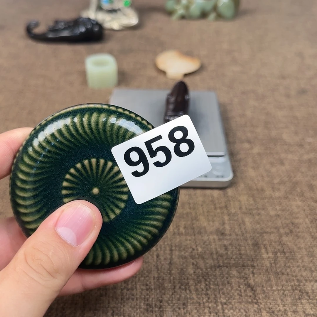 瓷片正能量满满的正能量满满正能量满满的正能量