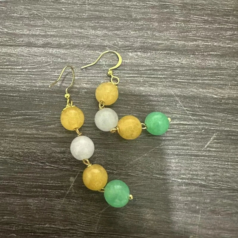 时尚百搭翡翠耳饰E311