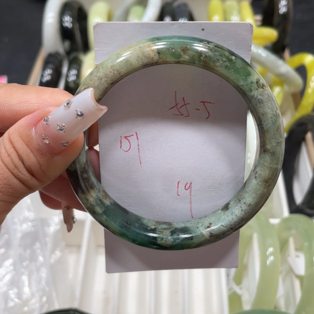 未镶嵌蛇纹石玉手镯