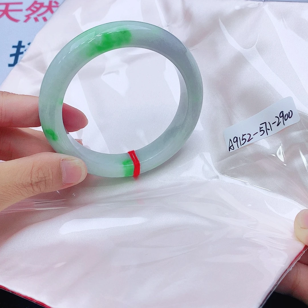 翡翠未镶嵌手镯我