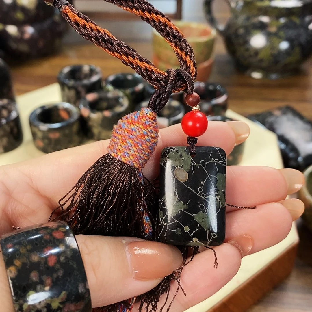 奢上奢精品梅花玉