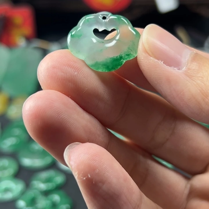 石英质玉颈饰未镶嵌꧁***꧂