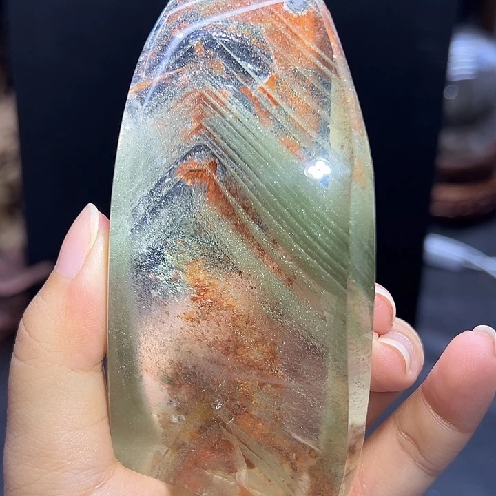 水晶珠宝半成品未镶嵌千层山金字塔金沙绿幽灵