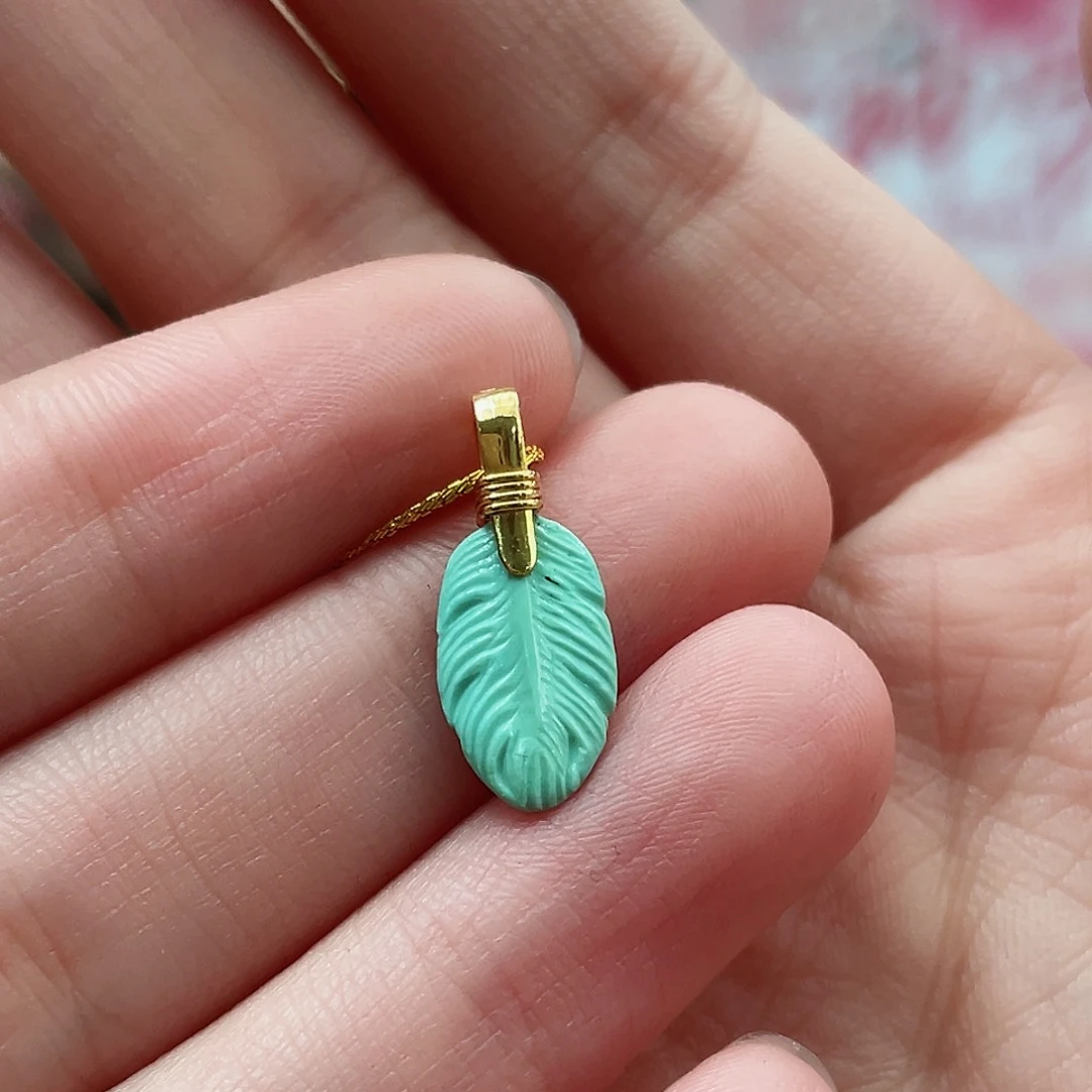 绿松石颈饰18K金镶嵌