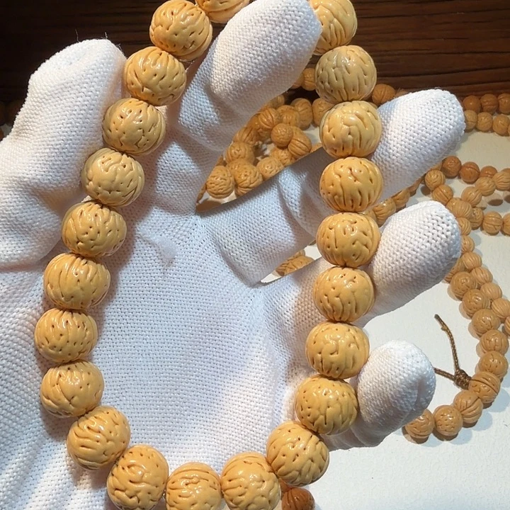 绿***意桃核吊坠精品桃核