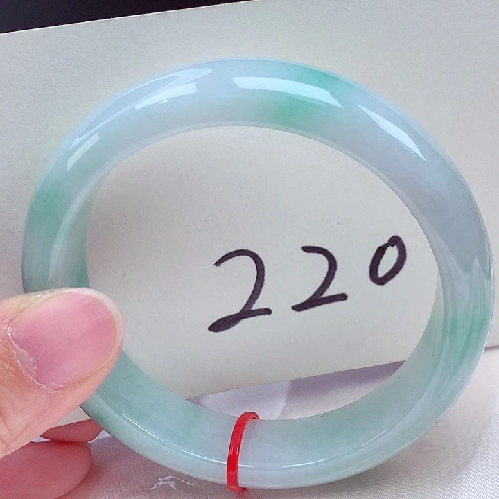 翡翠未镶嵌手镯翡翠