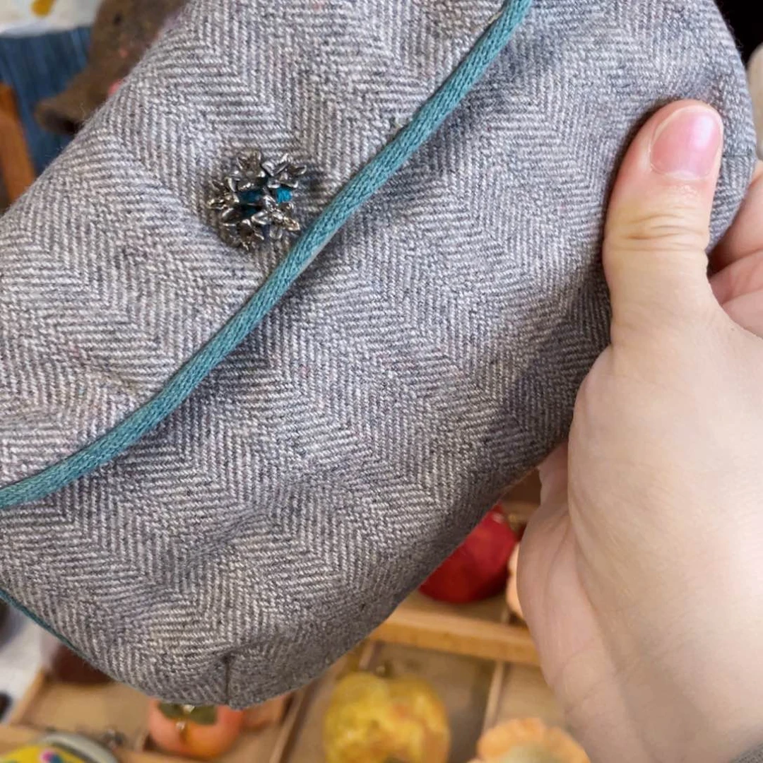 景德镇陶瓷艺术品?