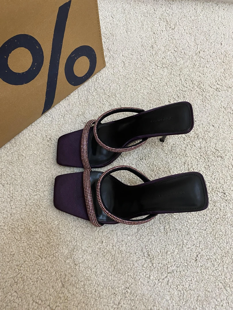 罗马风半拖鞋2025夏季新款水钻高跟鞋细跟方头露趾一字带凉拖鞋女