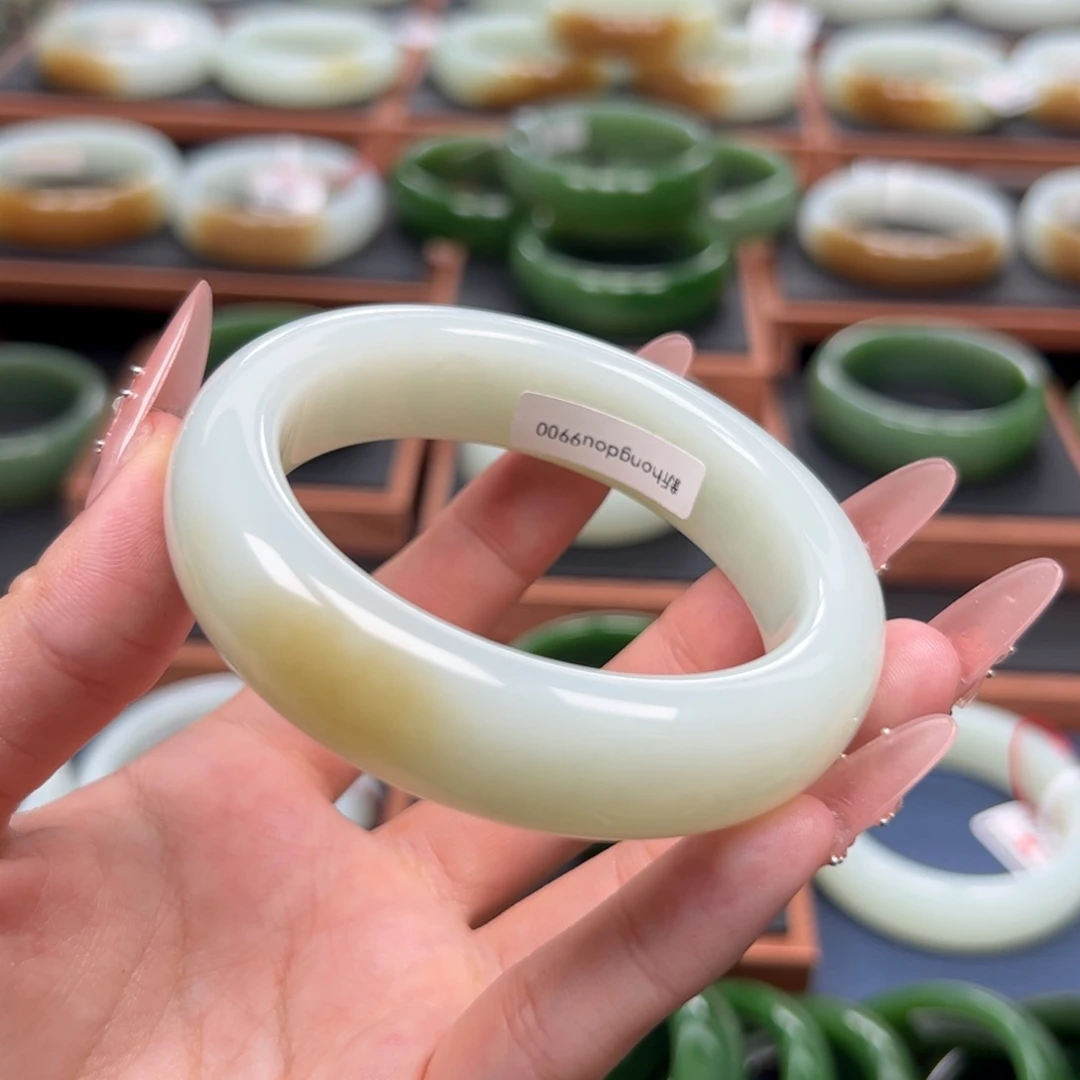 未镶嵌手镯和田玉5657