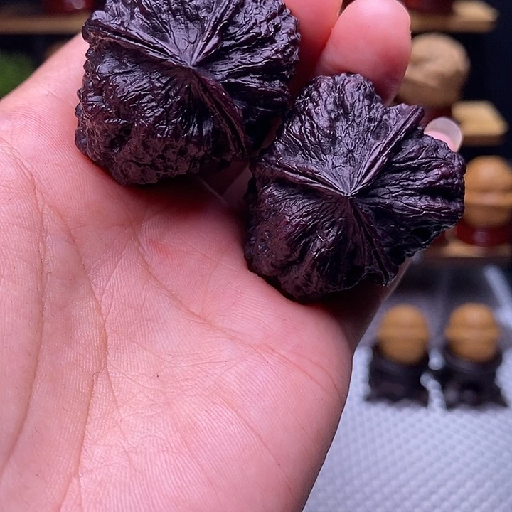 文玩核桃吊坠悬崖峭壁40