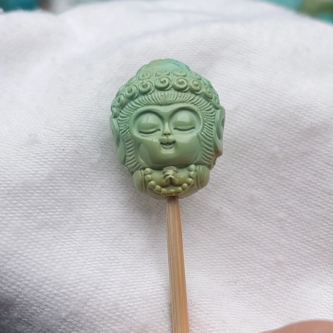未镶嵌绿松石颈饰
