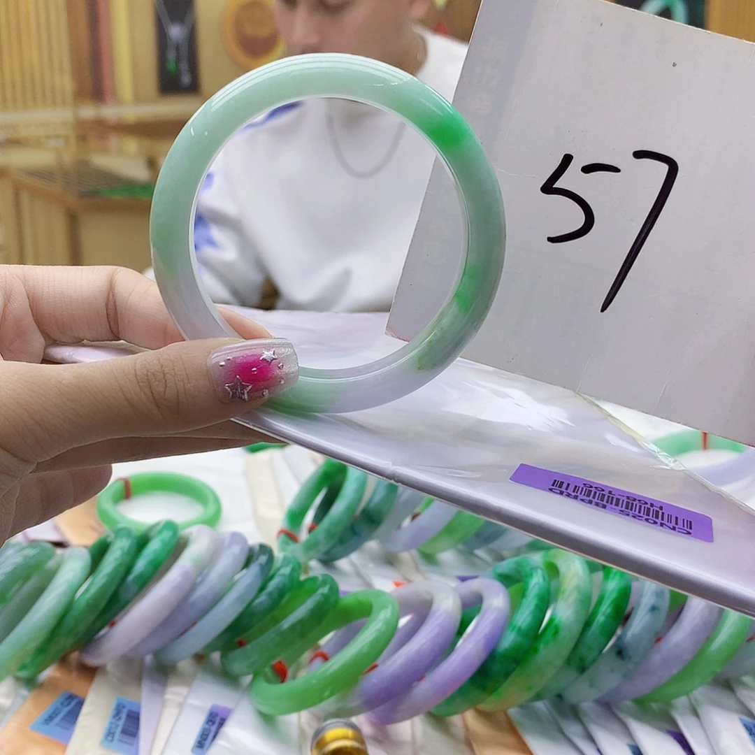 翡翠未镶嵌手镯hhh